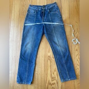 listing-status-banner